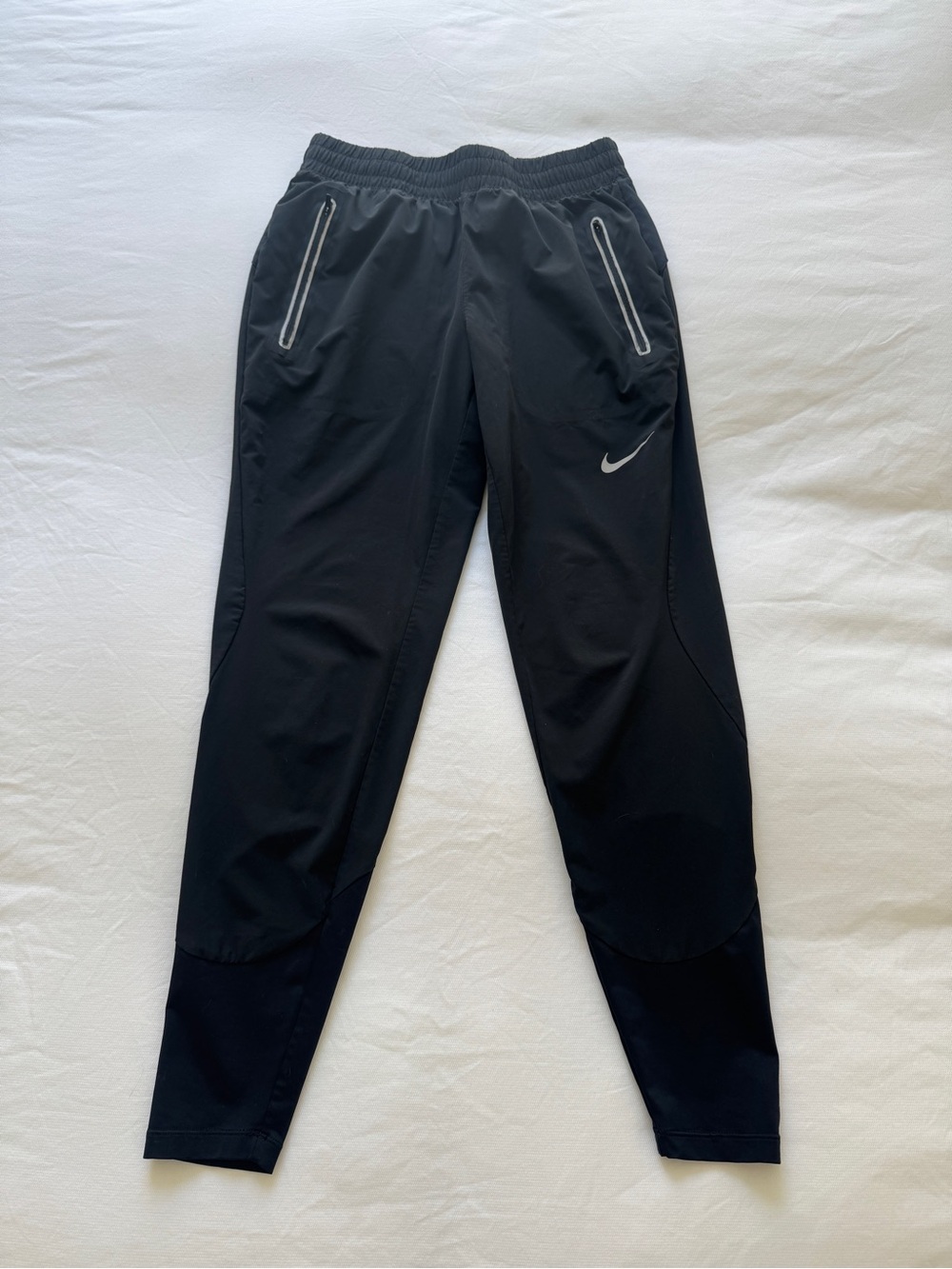 Nike Women’s Black Reflective-Trim Athletic Joggers